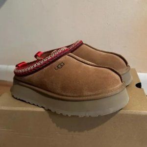 UGG Tazz Platform Shoes